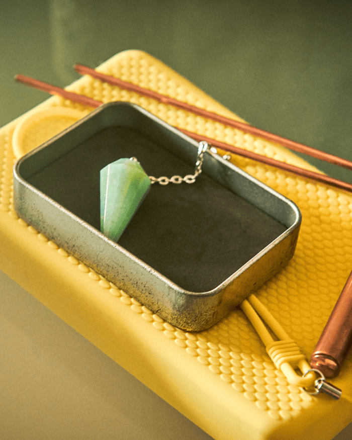 Dowsing and Earth Acupuncture